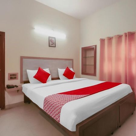 Kaveri Hotel Bed & Breakfast Майсур Экстерьер фото