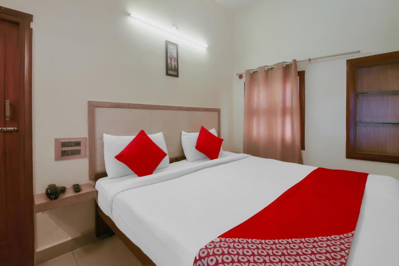 Kaveri Hotel Bed & Breakfast Майсур Экстерьер фото